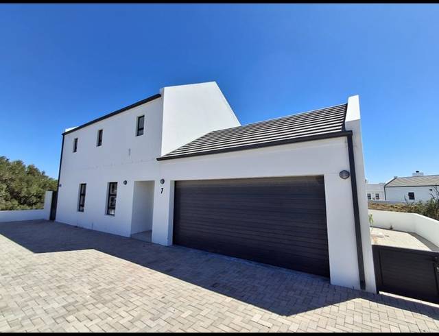 3 BEDROOM HOUSE FOR SALE IN SHELLEY POINT